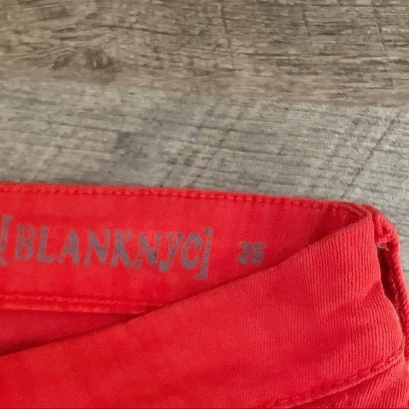Blank NYC Bright Red Classic Low Rise Spray On Skinny Jeans Size 25 - Picture 11 of 13